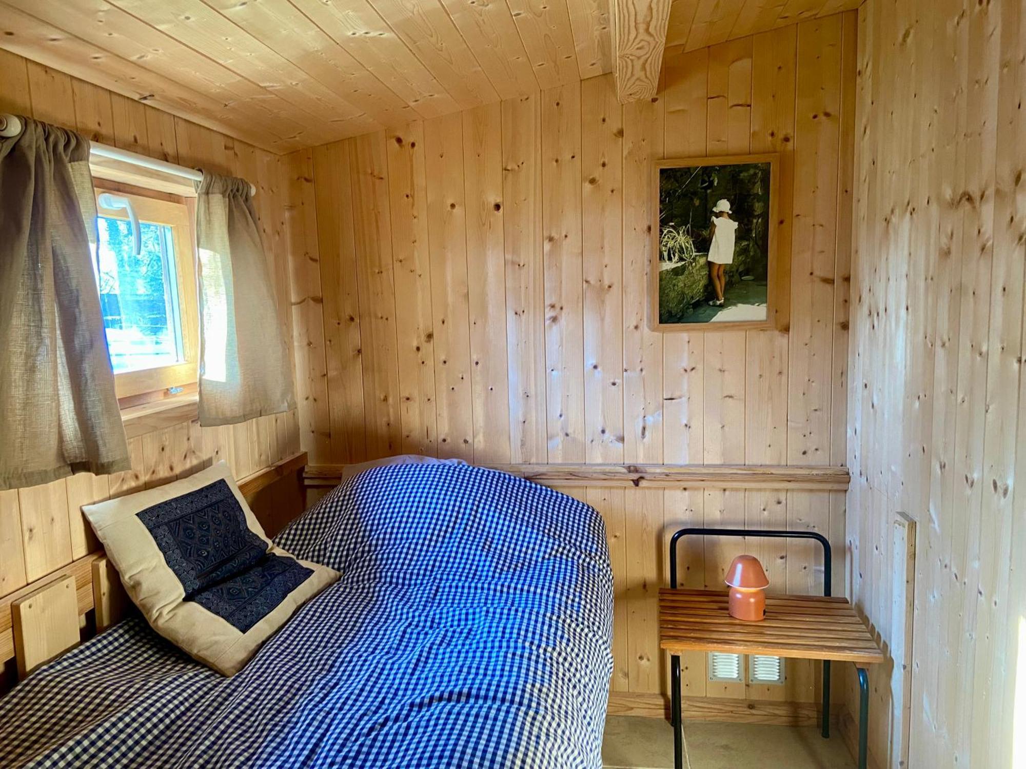 Le Bon Chemin Studio Stockholm Sainte-Nathalène Εξωτερικό φωτογραφία