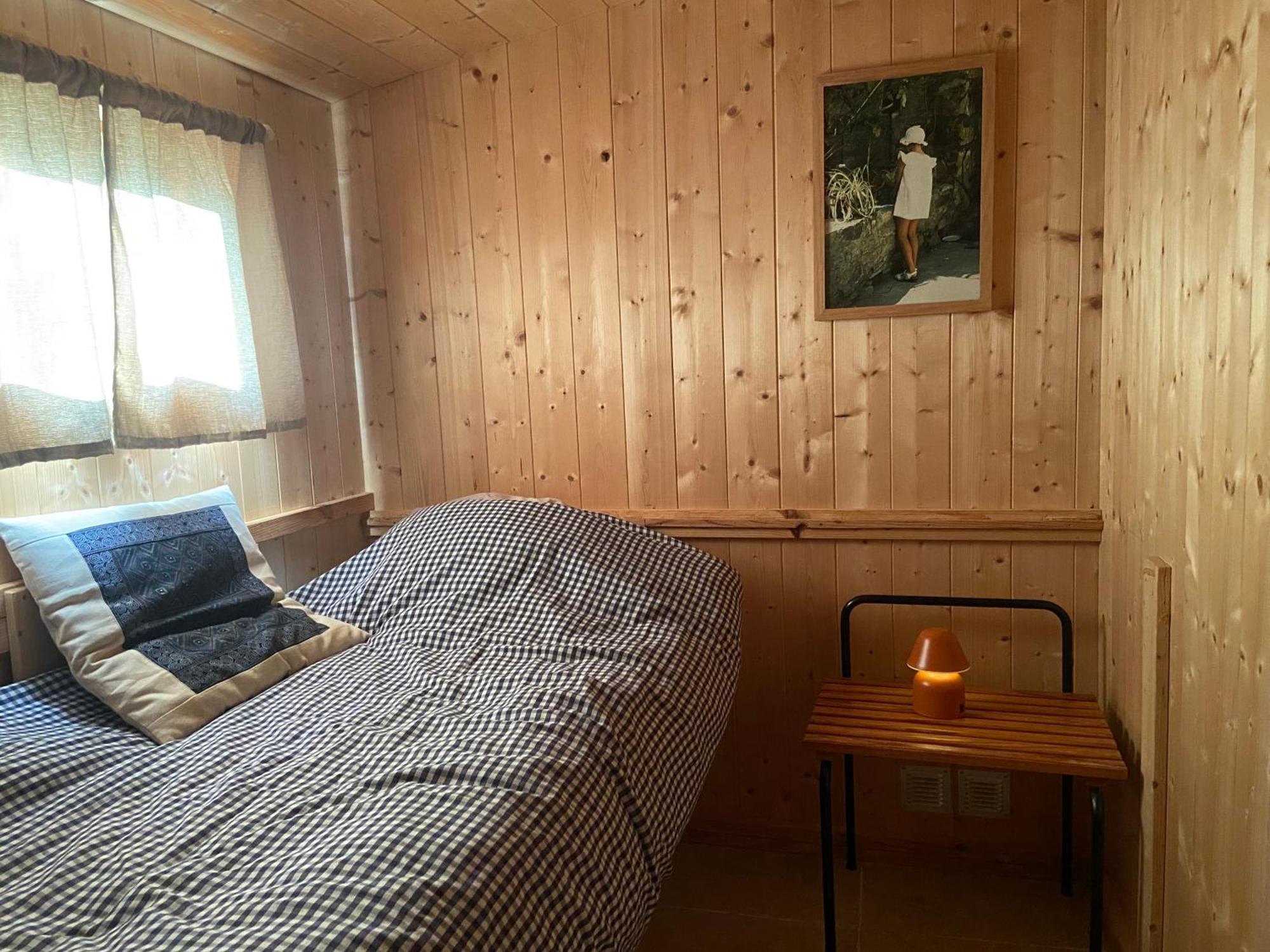 Le Bon Chemin Studio Stockholm Sainte-Nathalène Εξωτερικό φωτογραφία